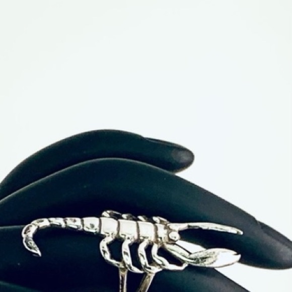 Sterling Silver Scorpion Ring - Picture 2 of 5